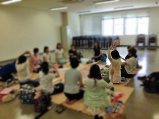 ベビーマッサージ