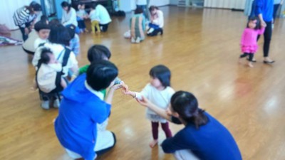 かっちゃん先生リトミック♪