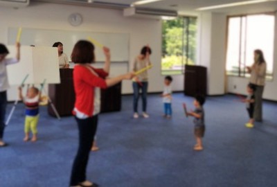かっちゃん先生のリトミックと音楽遊び