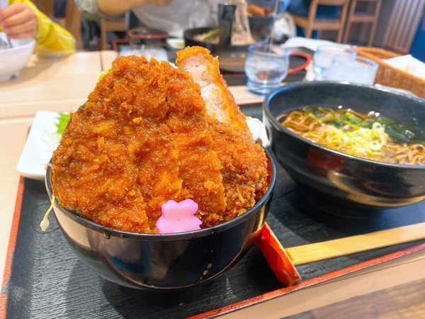 明治亭ソースかつ丼
