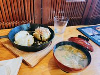 【おやきの店ほり川】ピザ風やチーズのせなど、おやきの可能性を広げた、創作おやきが美味しい☆