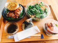 【畑の給食 ホリホック川中島店】ランチセットはベビーリーフ食べ放題。すごく人気のお惣菜屋さん。