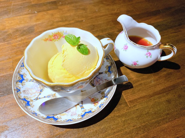カフェモンマントル