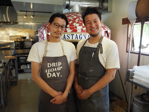 【ピッツェリアカスターニャ】ピザもサラダもめちゃくちゃ上手い！お店を詳しくレポートします。