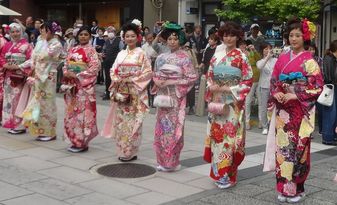 へーっそうなんだ