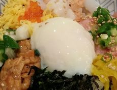 ランチに、夢庵うまか丼！