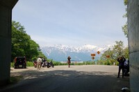トンネルを抜けると