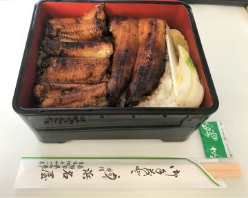 うなぎ、鰻の食べ比べ！？ ～ 浜名屋と国際２１