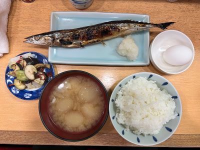 「さんま塩焼き定食」～あきねいのワンコインランチ