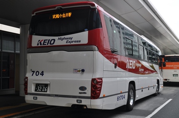 ９月１３日　羽田空港にてバスを撮る①