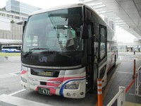８月７日　バスタ新宿にて　西日本ＪＲバスの金沢行き
