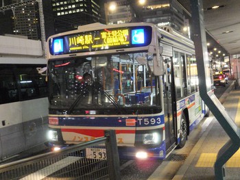 【続報】川崎鶴見臨港バスの新型エルガ　鶴見車④