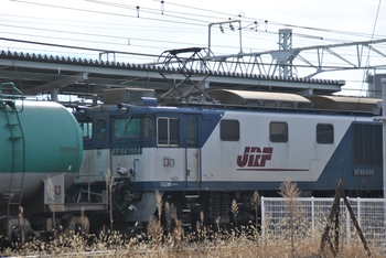 南松本駅にて貨物列車を撮る　１２月２２日