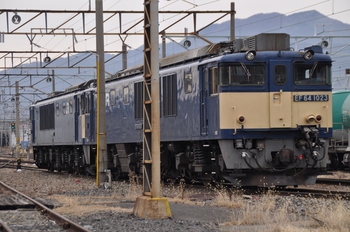 南松本駅にて貨物列車を撮る　１月２７日
