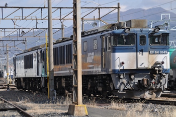 南松本駅にて貨物列車を撮る　３月２日