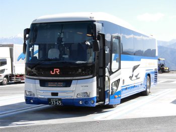ＪＲ東海バスのセレガ　747-13958号車