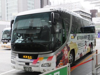 ６月２７日　バスタ新宿にて②