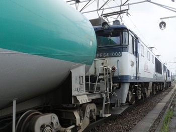南松本駅にて貨物列車を撮る　６月１９日