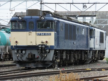 南松本駅にて貨物列車を撮る　６月１９日