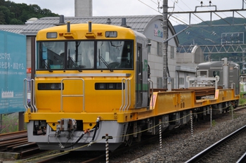 南松本工臨　キヤＥ１９５　岡谷停泊