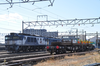 南松本駅にて貨物列車を撮る　１１月９日