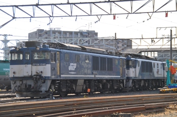 南松本駅にて貨物列車を撮る　１１月１６日