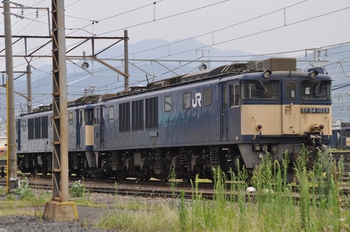 南松本駅にて貨物列車を撮る　８月３日