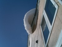 屋根のウエーブ雪！