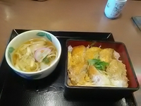プラネ母にカツ重をご馳走／むぎの里稲里店／２３年１１月５日