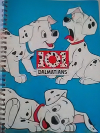 犬の絵柄のノート／とんぼや文具店／篠ノ井駅前通り／２４年６月１日