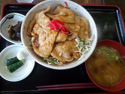 飯山市　湯滝温泉。