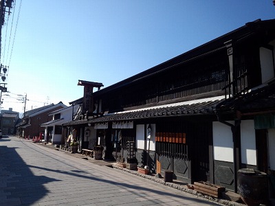 上田市柳町。