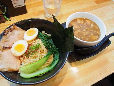 上田市　信州麺屋　泰。