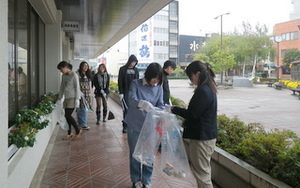 駒ヶ根　駒ヶ根駅周辺の清掃活動