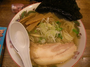 ９月限定の寸八「帆立塩ラーメン」