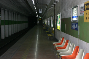 長野電鉄　長野線　市役所前駅　２