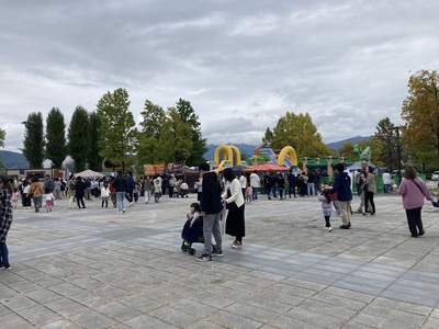 オリスタマルシェin南長野運動公園