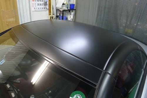 ルーフブラック