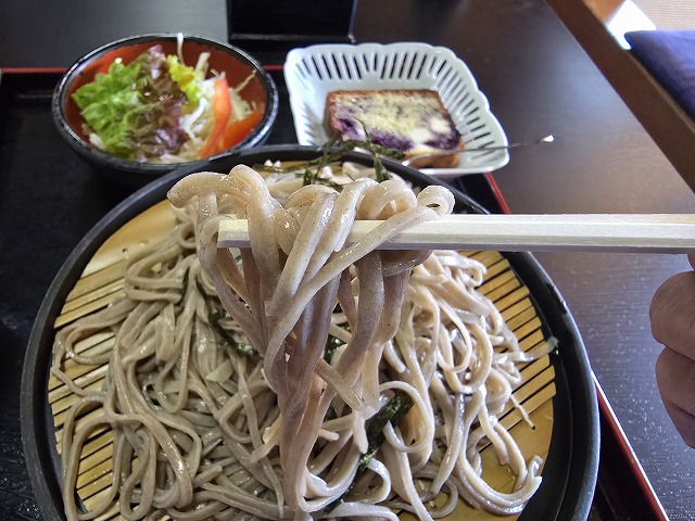 開田高原　そば処　まつば　数量限定そばランチ