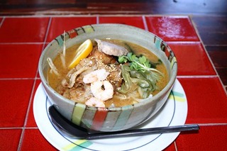 ラーメンハウス豆の木（中野市一本木）