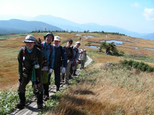 苗場山登山